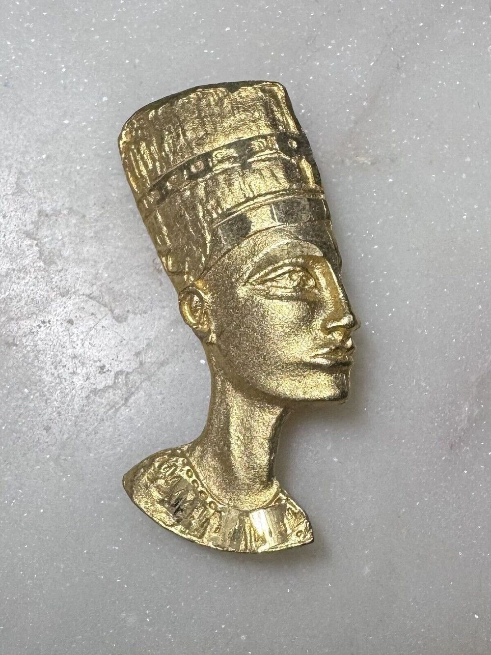 Vintage Gold Tone Egyptian Nefertiti Brooch